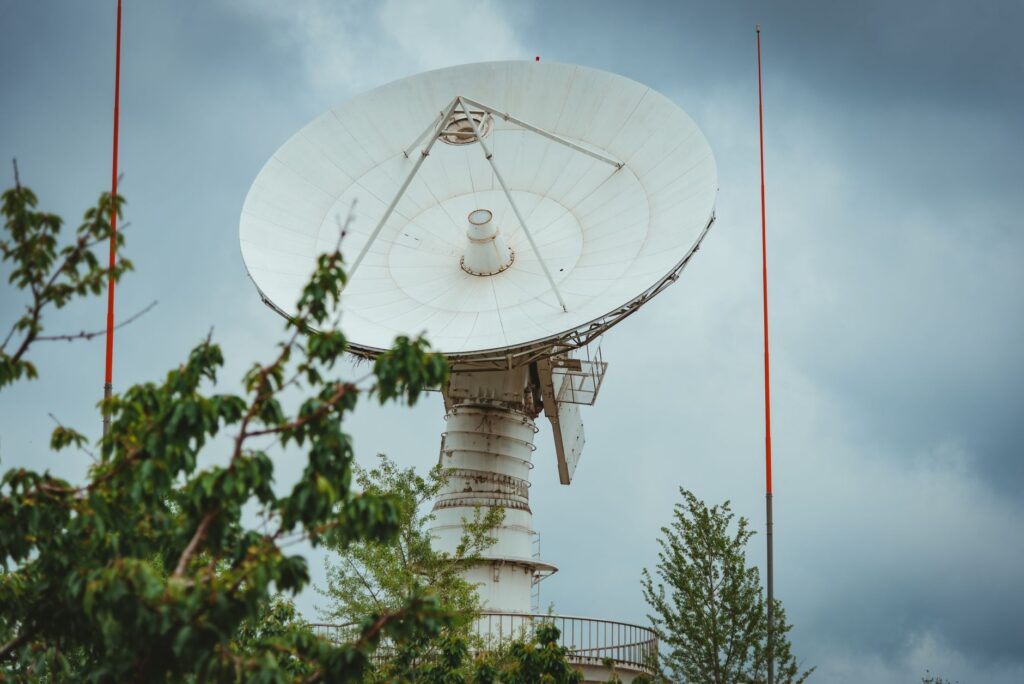 Deployable phased-array transceiver: A Smart Breakthrough
